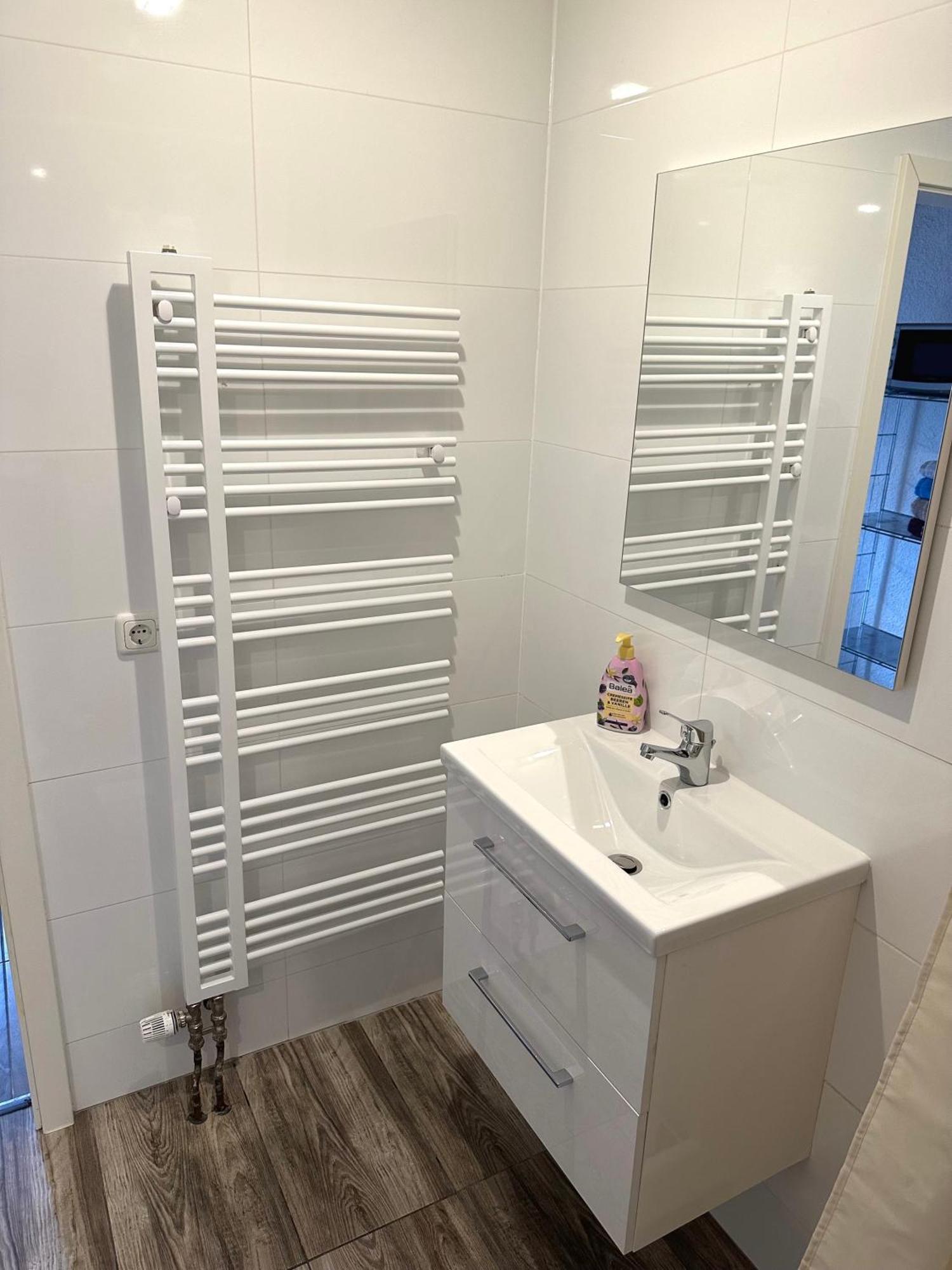 Soni Apartment Дибург Екстериор снимка